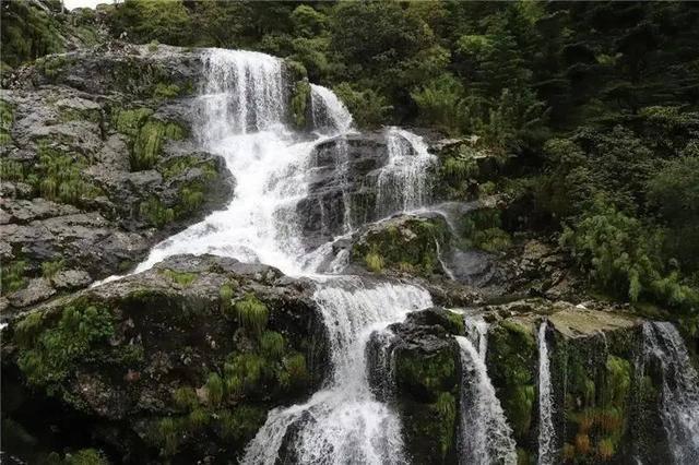 滑动蓝色方块